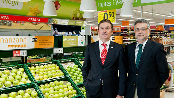 D. Emilio Bermell - Works Division Manager, Development Department posing in front of fruits at Consum Supermarkets, Valencia