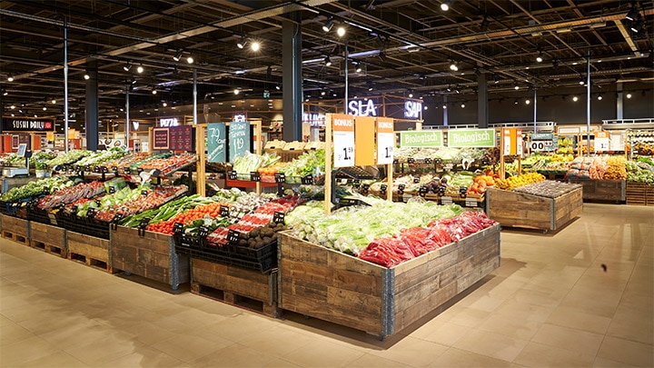 Bring out the best in products using color tuning, zoning and dimming. 