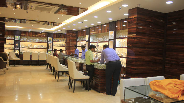 LED lights providing uniform light output, no dark spots anywhere