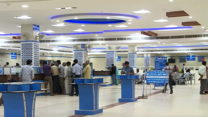 See how Philips LED lighting has transformed the 150 yr old Agra branch of Indias biggest commercial bank by providing significant energy & money savings and with better lighting also helped in improving customer experience