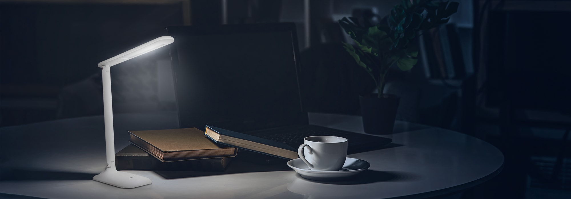 Philips Modern Desk Lamp