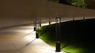 bollard-pedestal